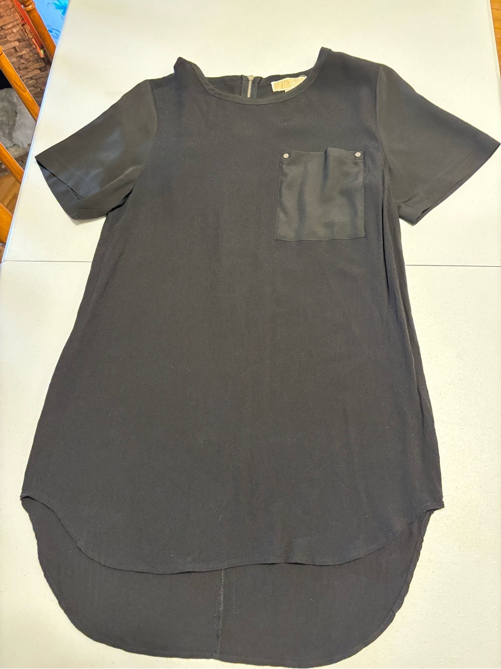 MICHAEL Michael Kors Black Short-Sleeve High-Low Blouse